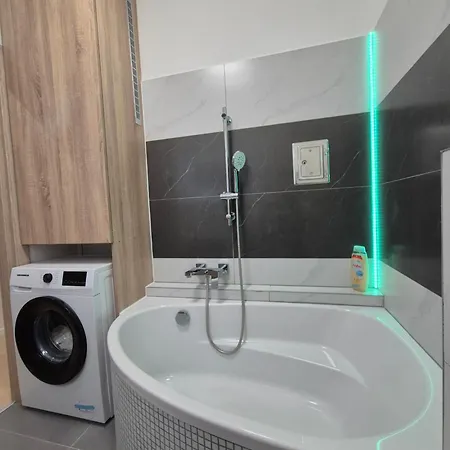 Appartement T13 Two-bedroom *