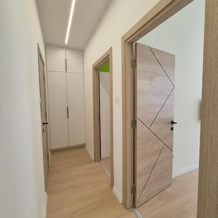 Apartament T13 Two-bedroom