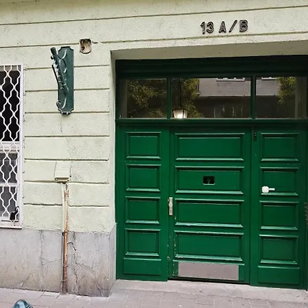 T13 Two-bedroom Apartament Budapeszt